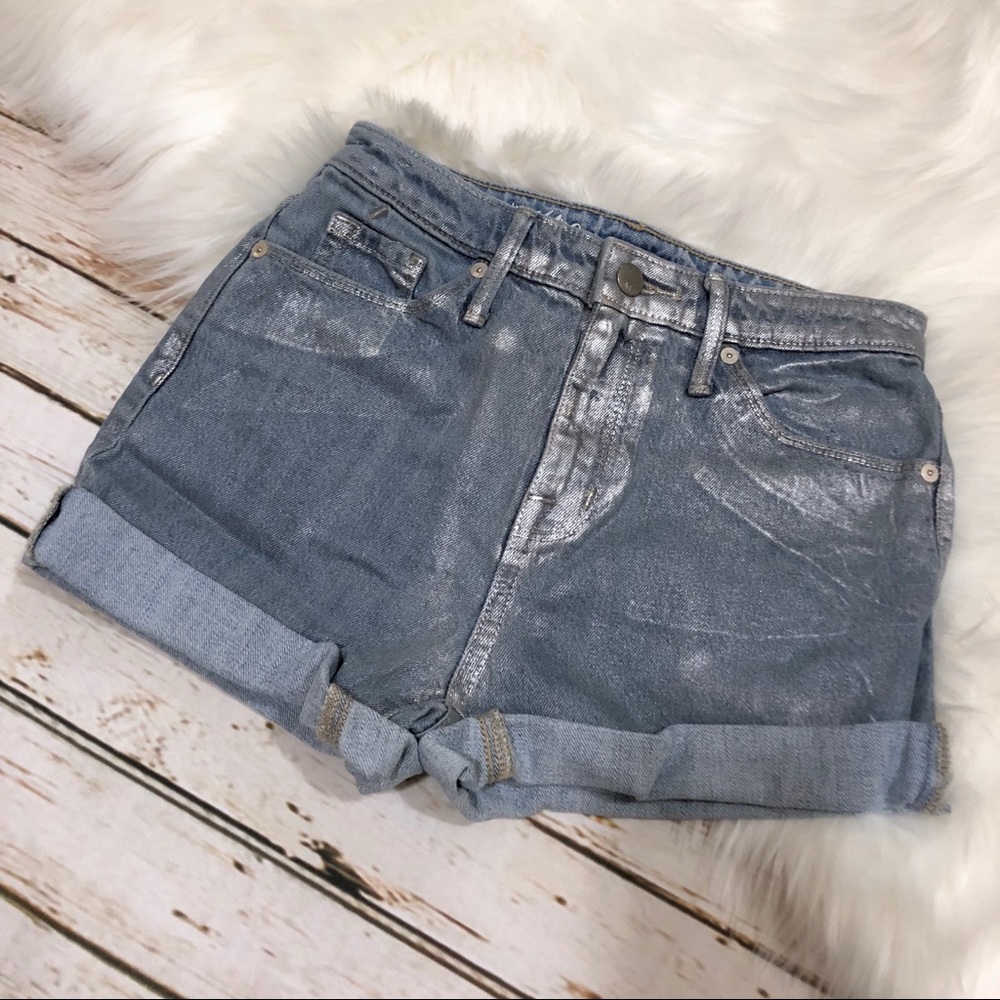MOSSIMO Mom Jeans High Waisted Shorts Size 0